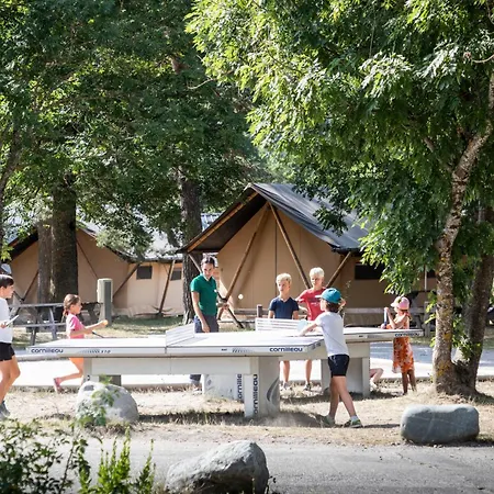 Huttopia St Maurice 3*