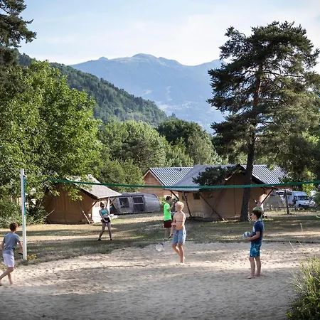 Campeggio Huttopia St Maurice 3*